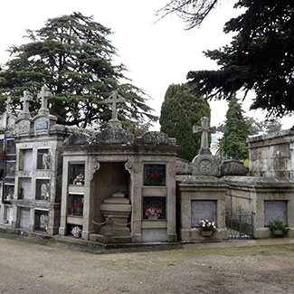 Cementerios de Galicia Cementerios de Galicia